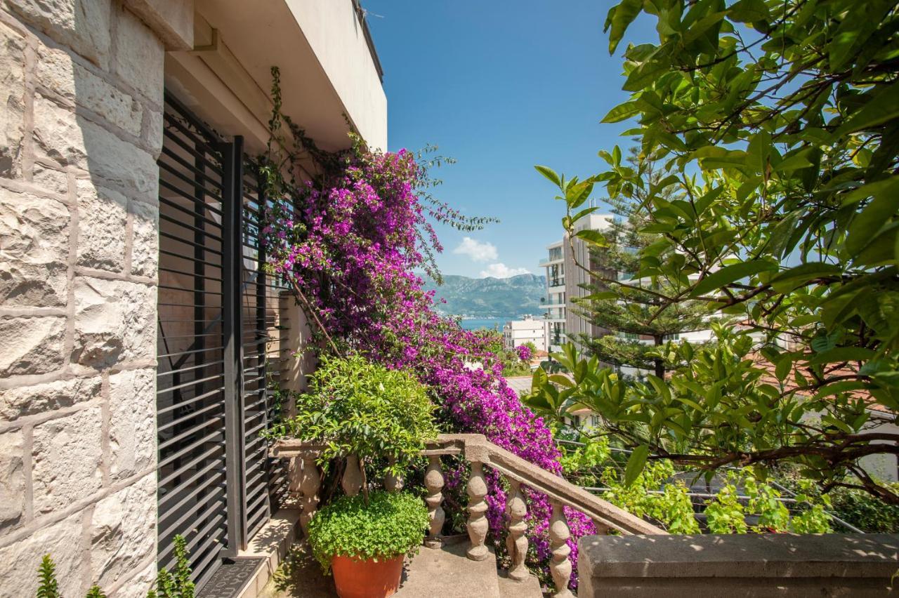 Apartments And Rooms Teona Budva Exterior photo
