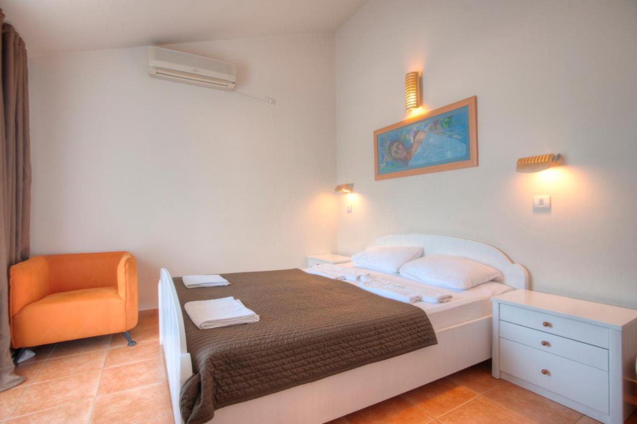 Apartments And Rooms Teona Budva Exterior photo